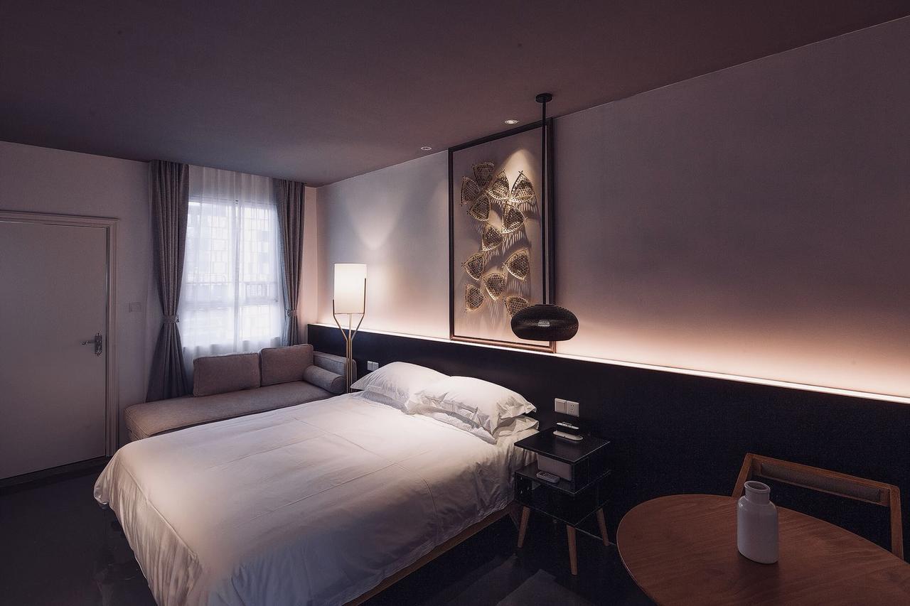 Huizhou Xilin West Boutique *